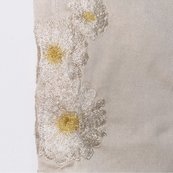 NWT daisy embroidered utility boyfriend straight leg crop khaki jeans size L - Picture 10 of 12